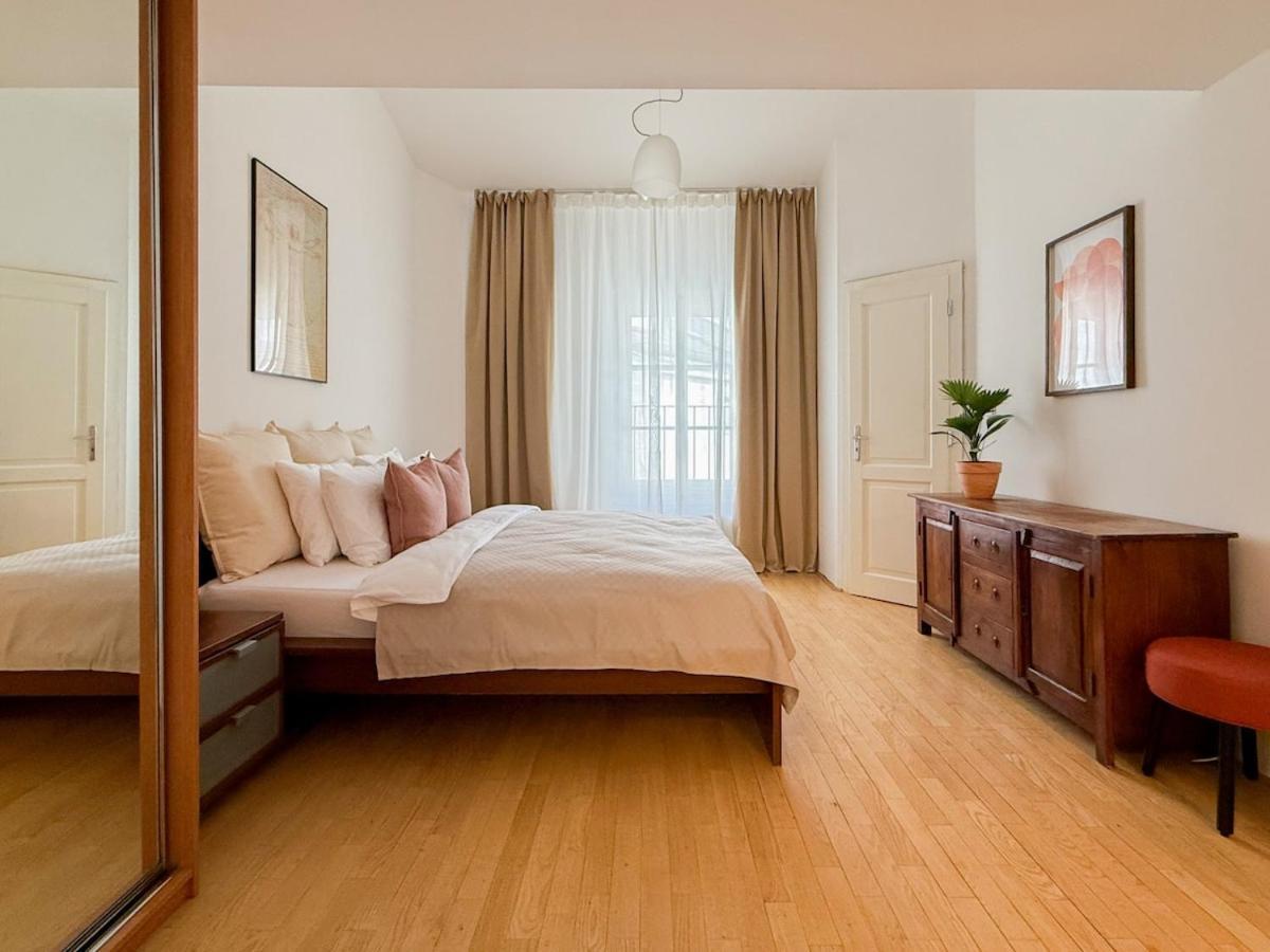 Turnkey I Old Town 5br Loft
