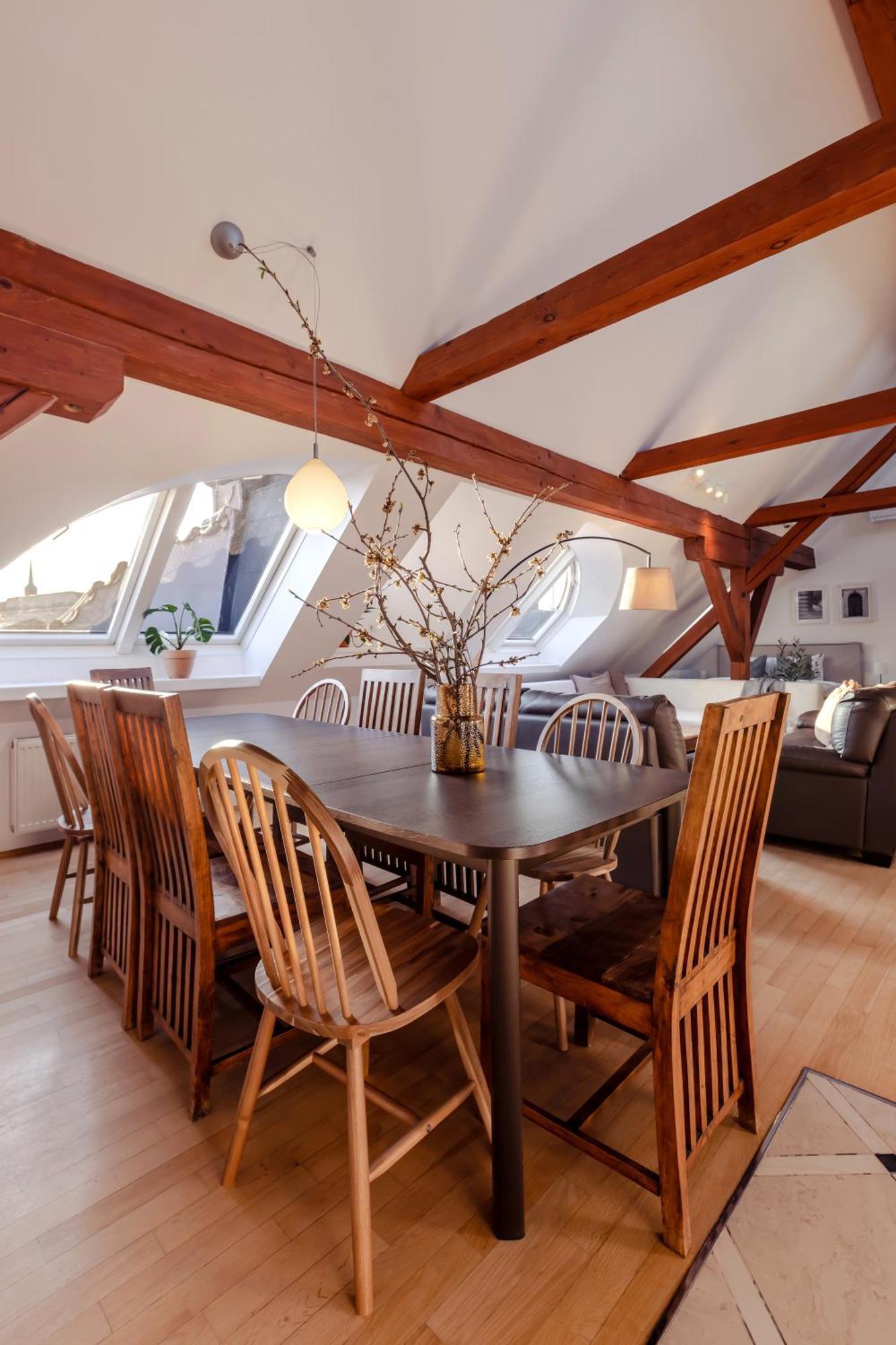 Turnkey I Old Town 5br Loft
