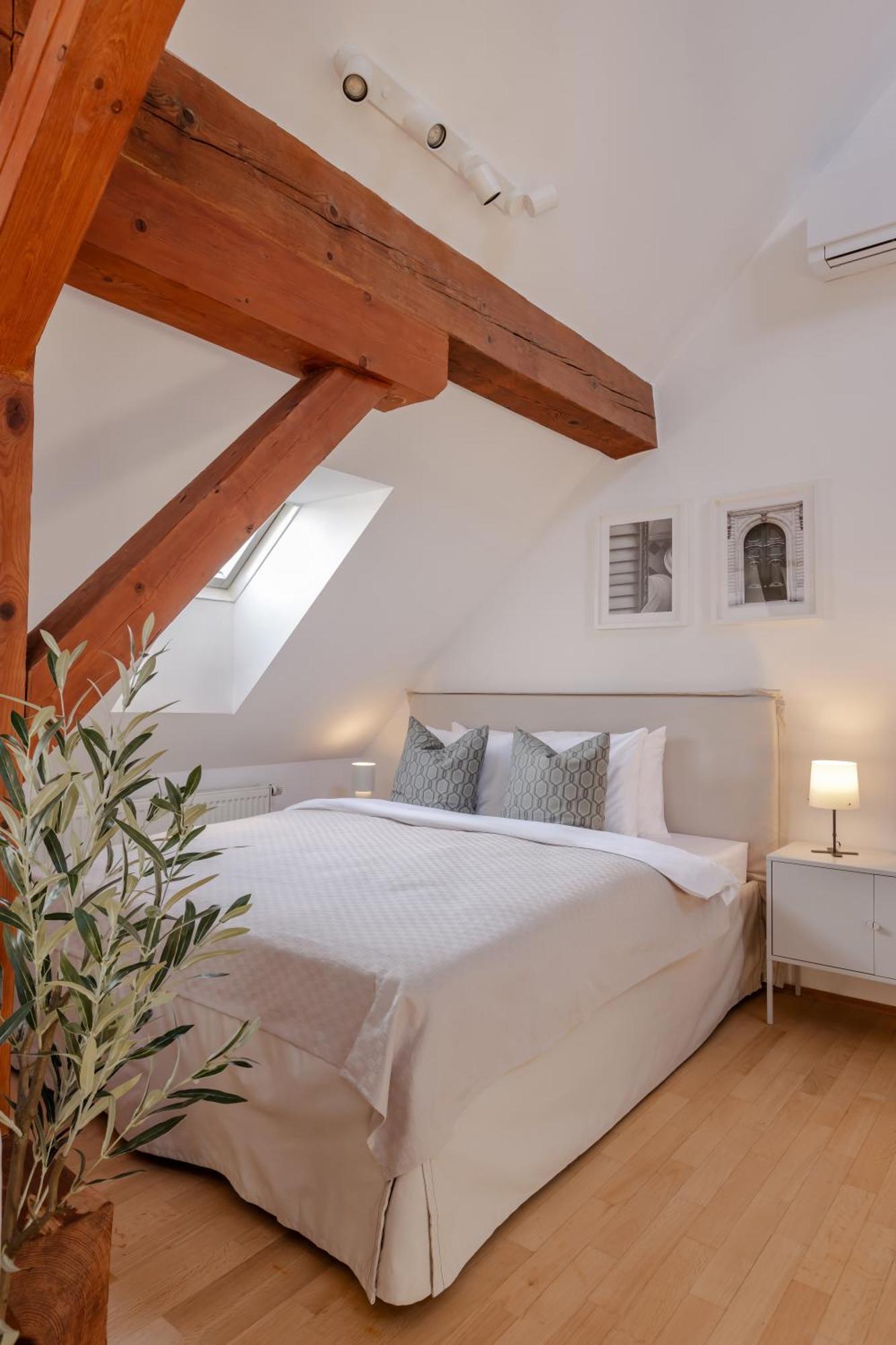 Appartamento Turnkey I Old Town 5br Loft Praga