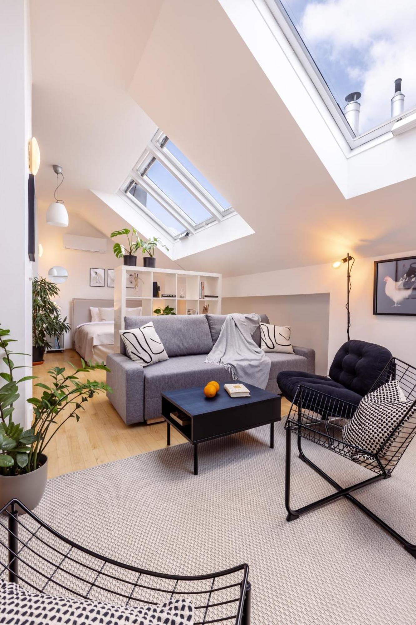 Turnkey I Old Town 5br Loft *